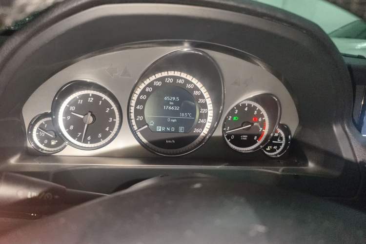 Used Mercedes-Benz E-Class 2011 E 260 CGI Coupe
