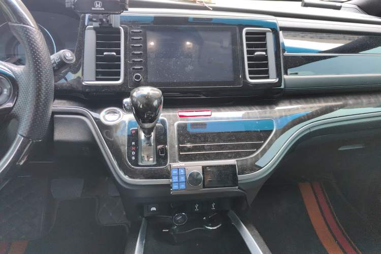 Used Honda Elysion 2019 2.0L Hybrid Supreme Edition