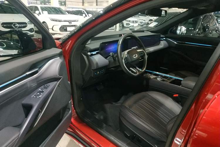 Used Ford Mondeo 2025 2.0T EcoBoost Ultimate Edition