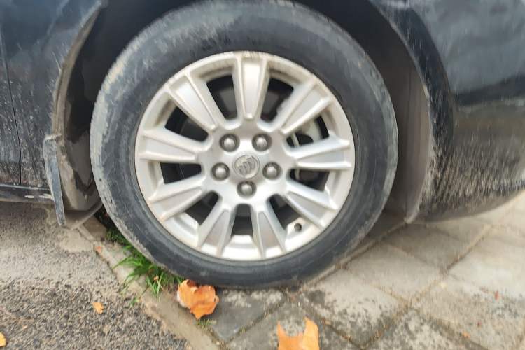 Used Buick LaCrosse 2012 2.4L SIDI Haoya Edition