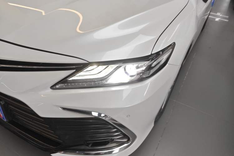 Used Toyota Camry 2021 2.0G Luxury Edition Left Front Headlight