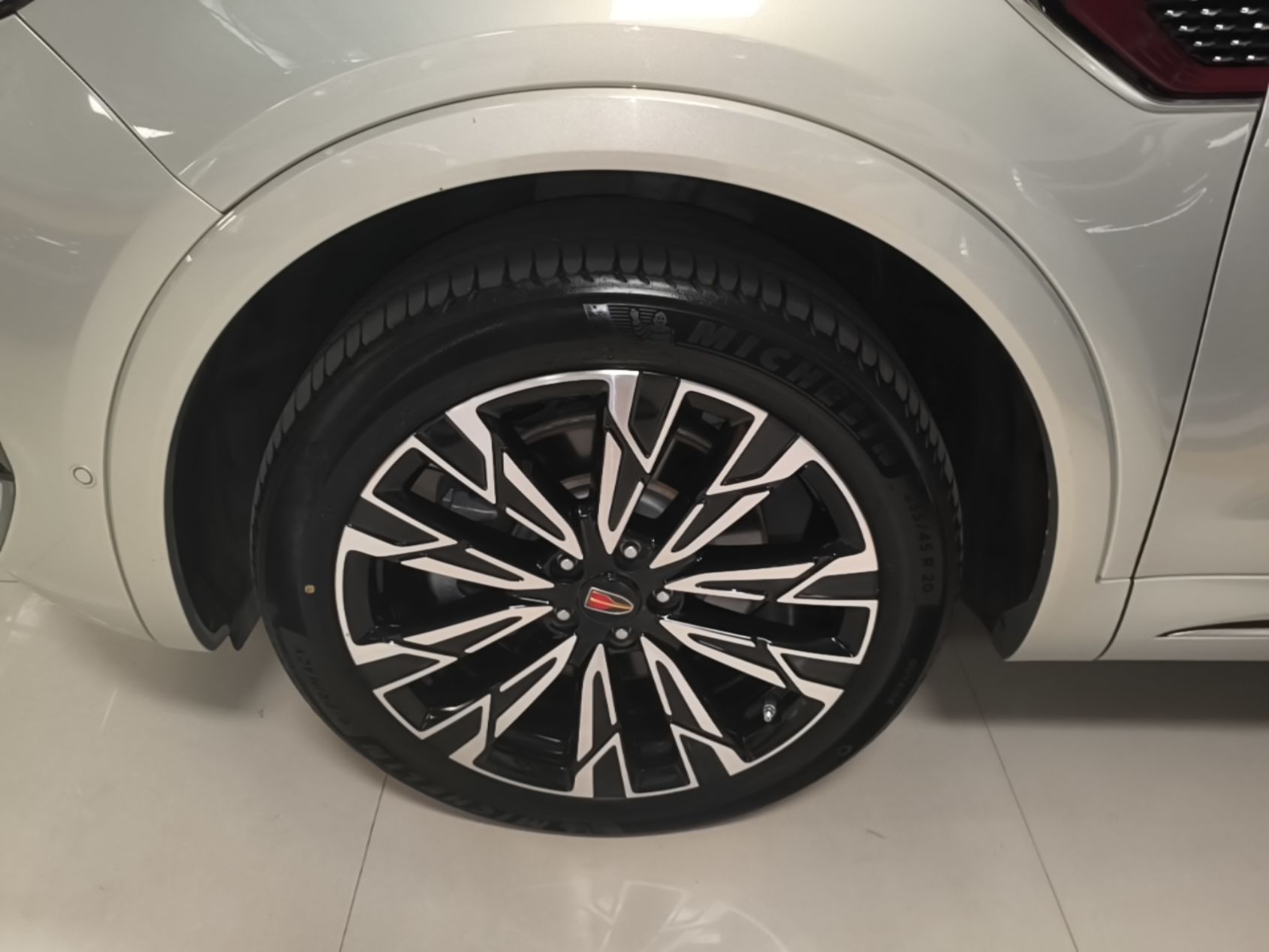 Hongqi HS5 2023 2.0T Four-Wheel Drive Flagship Pro Edition - Chinese Trim Ling — снимка 10