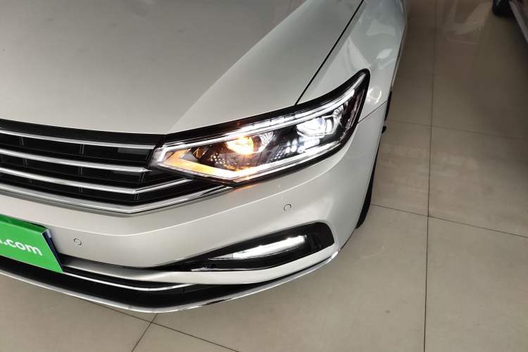 Used Volkswagen Magotan 2020 330TSI DSG Luxury Edition
