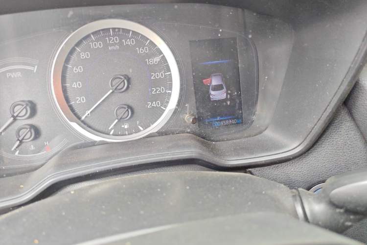 Used Toyota Corolla 2019 Dual-Engine 1.8L E-CVT GL-i Elite Edition Odometer Close Up