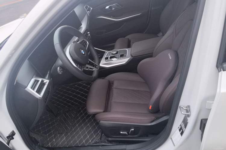 Used BMW 3 Series 2025 330Li M Sport Shadowline Package