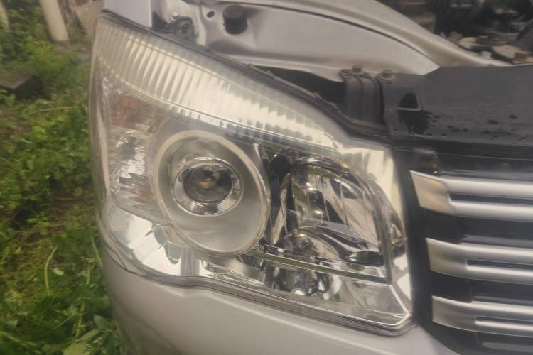 Used FORTHING Lingzhi 2017 V3 1.5L 5-Seater Special Offer Model