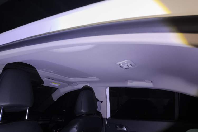 Used Peugeot 408 2020 360THP 10th Anniversary Edition Headliner