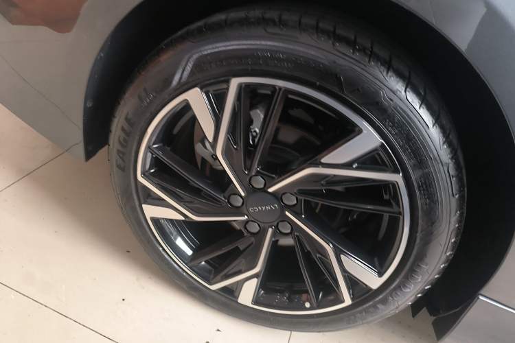 Used Lynk & Co 03 2023 2.0TD DCT H-Power Halo