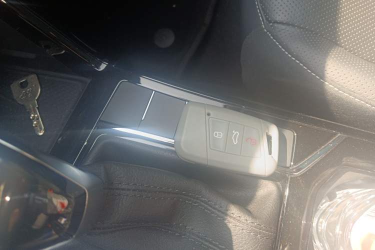 Used Volkswagen Passat 2022 380TSI Luxury Edition
