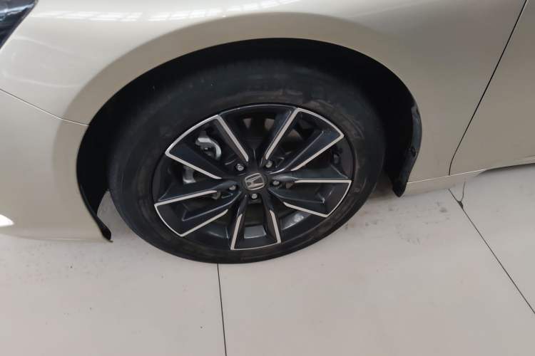 Used Honda Inspire 2022 260TURBO Elegant Edition Left Front Wheel Hub