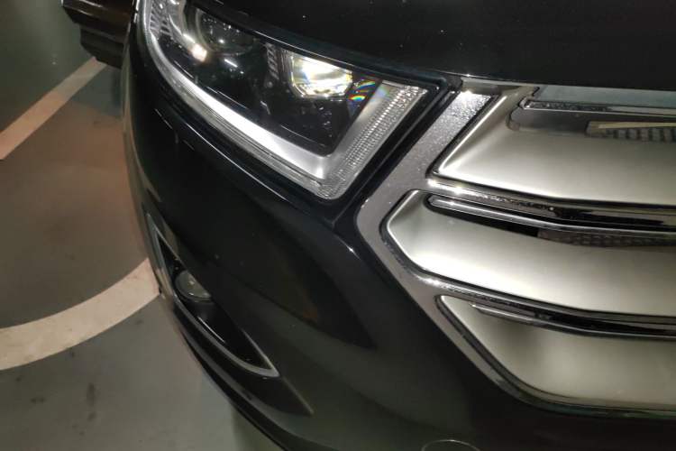 Used Ford Edge 2016 EcoBoost 245 Four-Wheel Drive Titanium 7-Seater
