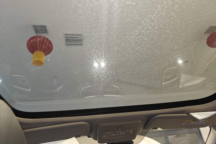 Used Nissan Qashqai 2019 2.0L CVT Luxury Edition Headliner