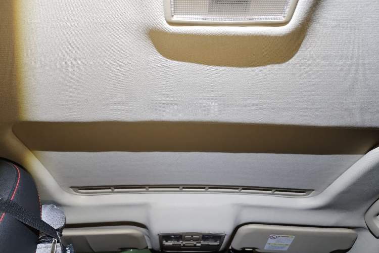 Used Bestune B70 2014 2.0L automatic luxury version
