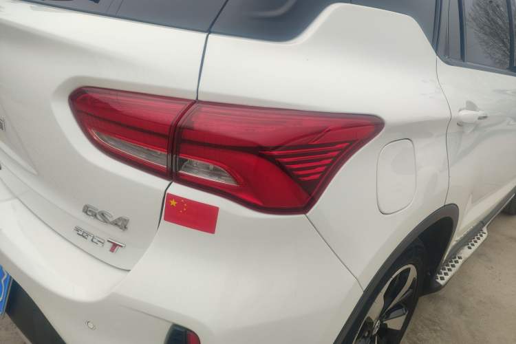 Used GAC Trumpchi GS4 2018 235T Automatic Two-Wheel Drive Luxury Smart Connectivity Millionth Anniversary Edition