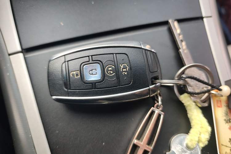 Used Lincoln Nautilus 2019 2.0T Two-Wheel Drive Luxury Edition China VI Standard Vehicle Key