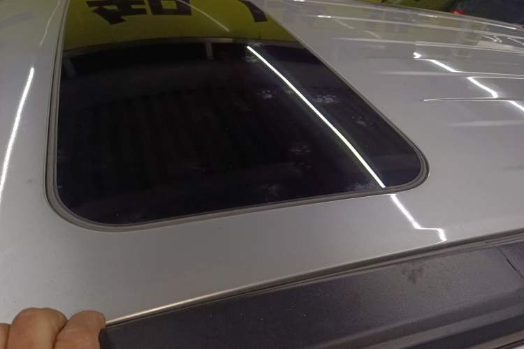 Used Nissan Terra 2018 2.5L Automatic 2WD Luxury Edition
