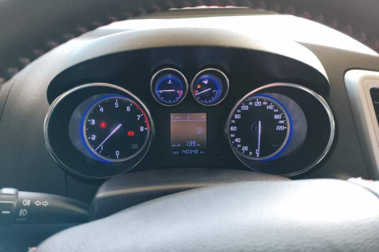 Used Changan CS35 2016 1.6L Manual Luxury Model China V Standard