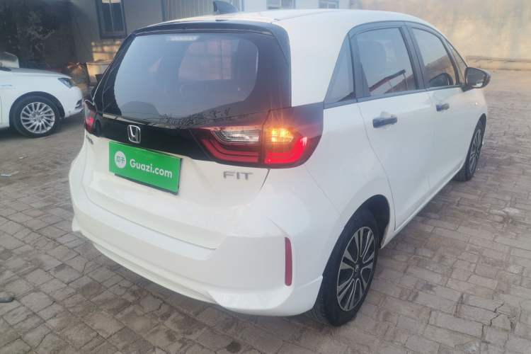 Used Honda Fit 2021 1.5L CVT Trendy Edition Rear Right 45 Deg