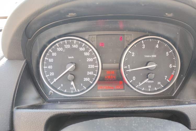 Used BMW X1 2012 sDrive18i Fashion Model
