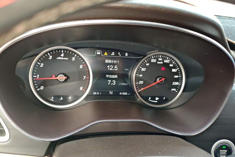 Used Baojun 730 2017 1.8L iAMT Prestige Version 7 Seats