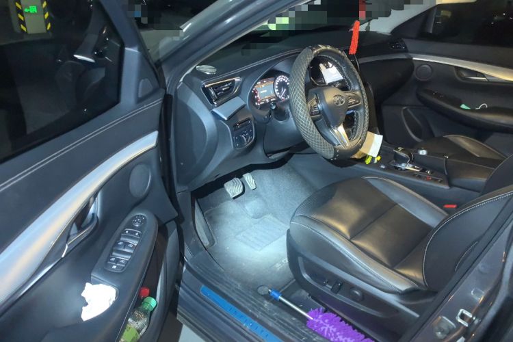 Used Infiniti QX50 2018 2.0T Two-Wheel Drive Fashion Edition Driver Seat