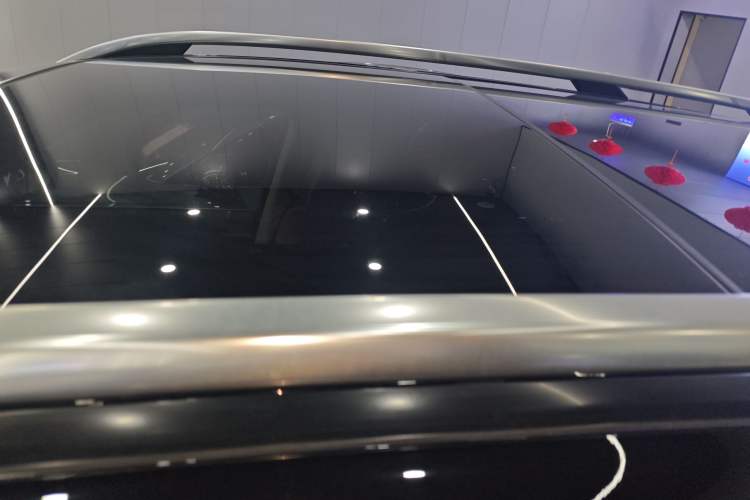 Used Mercedes-Benz GLE 2024 GLE 350 4MATIC Stylish Model Roof