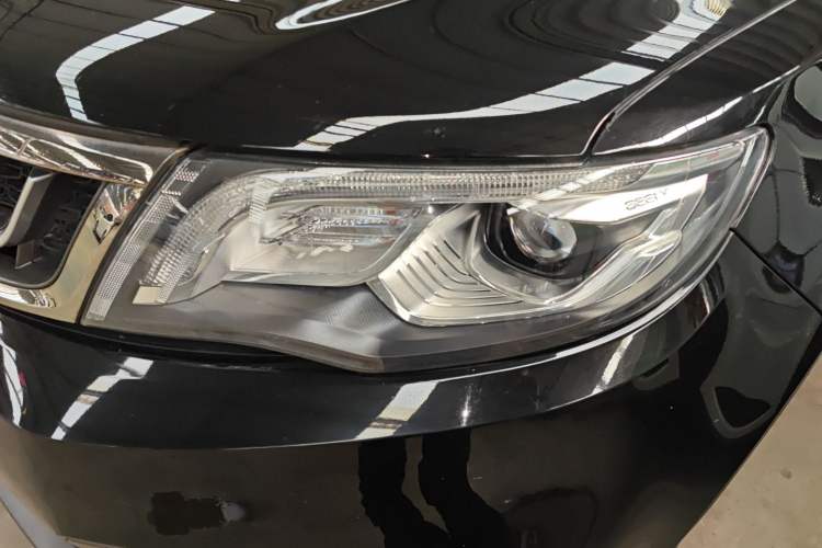 Used Geely Auto Emgrand X7 Sport 2018 1.8TD Automatic Two-Wheel Drive Smart Connect 4G Internet Edition