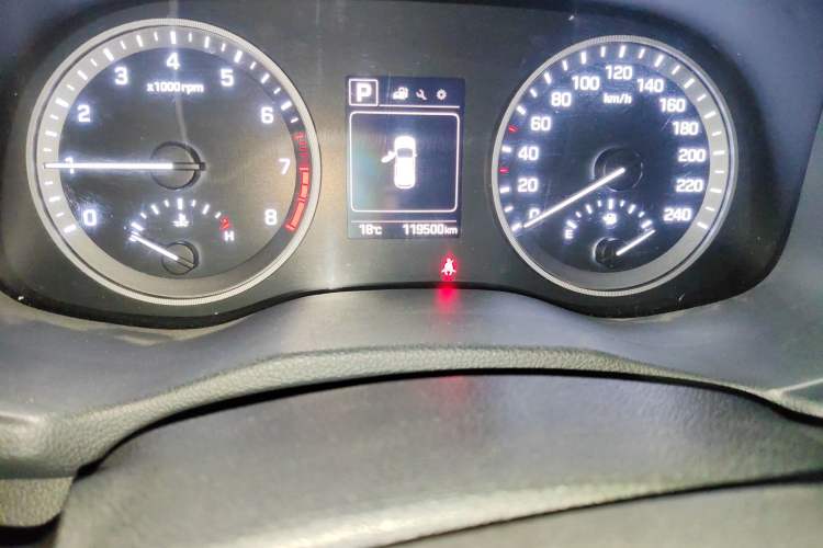 Used Hyundai Tucson 2018 1.6T Dual-Clutch Two-Wheel Drive 15th Anniversary Special Edition
