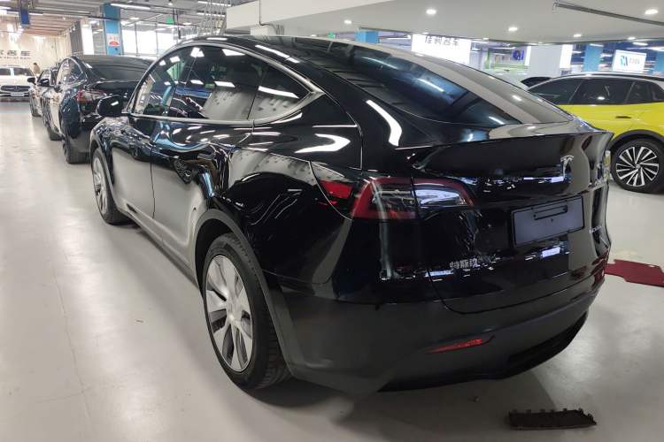 Used Tesla Model Y 2022 Rear-Wheel-Drive Version
