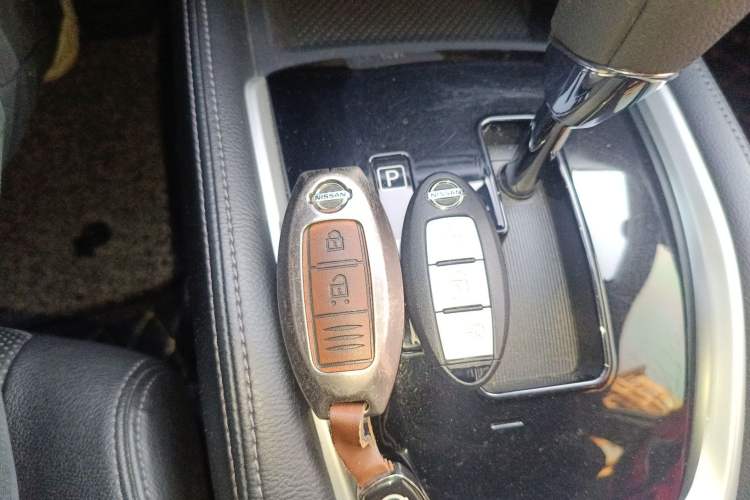 Used Nissan X-Trail 2016 2.5L CVT Sport Edition 4WD
