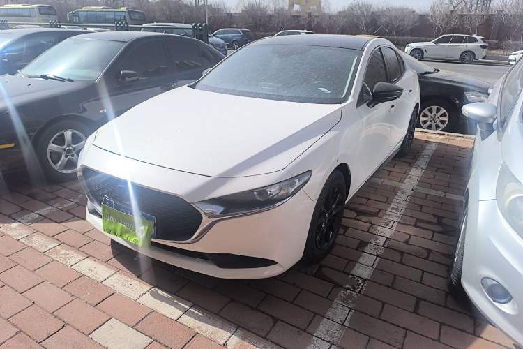 Used Mazda 3 Axela 2020 1.5L Automatic ZhiMei Edition