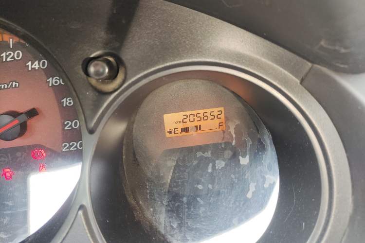 Used Everus S1 2014 1.3L Manual Comfort Edition