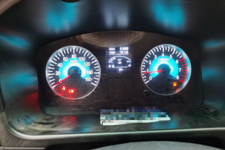 Used Jinbei Hiace X30 2023 1.5L Wealthy-Style Passenger Van 5/6/7-Seater Non-Air-Conditioned Version SWC15M
