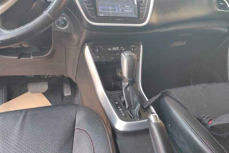 Used Suzuki S-Cross 2014 1.6L CVT Two-Wheel Drive Elite Version