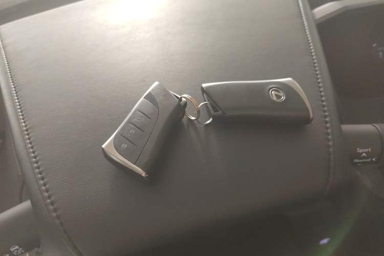 Used Lexus ES 2020 200 Excellence Edition Vehicle Key