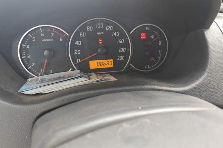 Used Suzuki Swift 2013 1.5L Manual 20th Anniversary Limited Edition