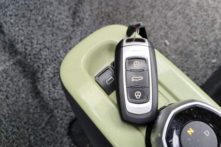 Used Geely Galaxy Panda 2024 Panda Mini 200km Endurance Bear