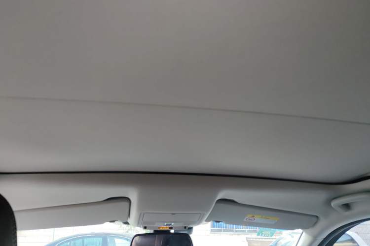 Used Land Rover Discovery Sport 2017 2.0T PURE
