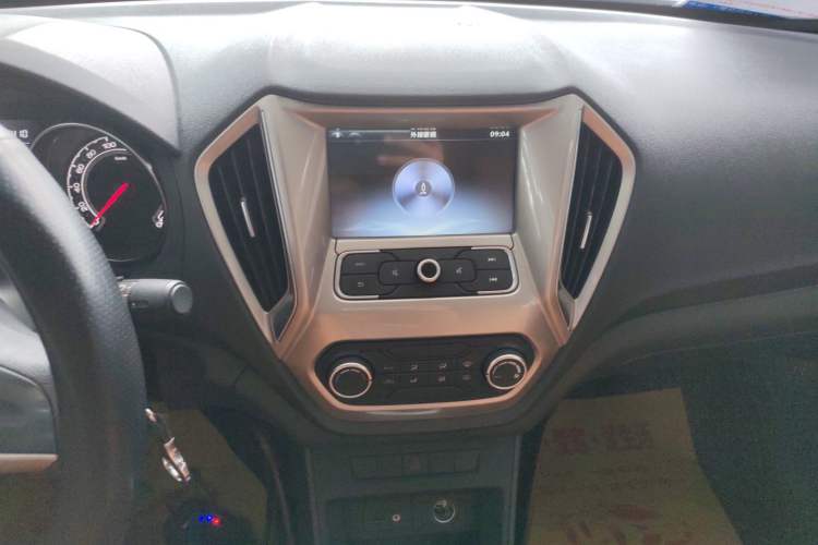 Used MG GT 2016 1.5L Automatic Value-Added Luxury Edition Audio And AC Panel