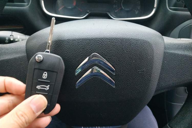 Used Citroen C4 Sega 2018 1.6L Manual Comfort Model
