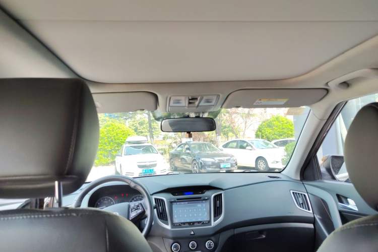 Used Hyundai ix25 2015 1.6L Automatic Two-Wheel Drive Smart GLS Trim