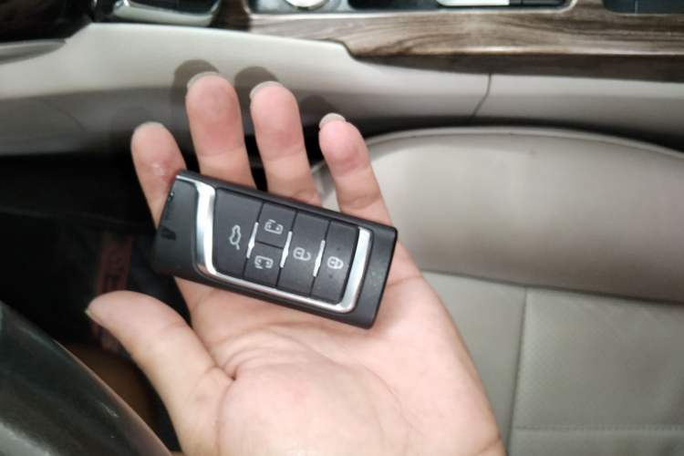 Used GAC Trumpchi M8 2018 320T Luxury Edition
