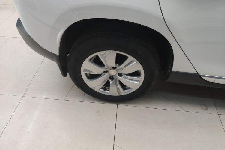 Used Peugeot 2008 2014 1.6L Automatic Fashion Edition Right Rear Wheel Hub