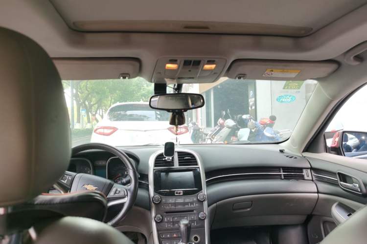 Used Chevrolet Malibu 2014 2.0L Automatic Luxury Edition
