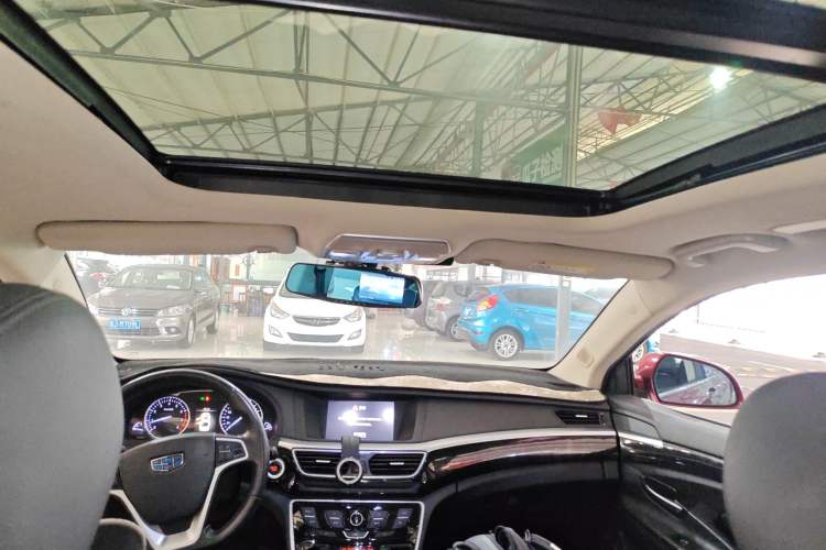 Used Geely Auto Emgrand GT 2016 1.8T Zunya Model Headliner