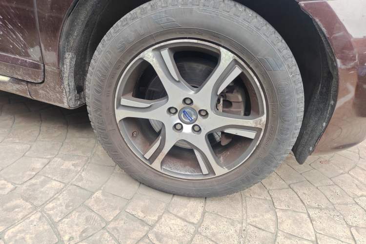 Used Volvo XC60 2014 T5 Zhiyi Edition
