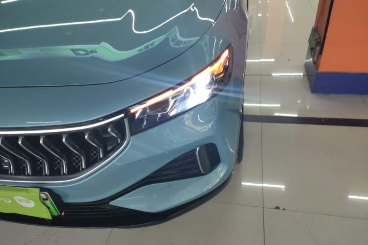 Used VOYAH FREE 2021 Four-Wheel Drive Extended-Range First Edition Commemorative Edition Exclusive Luxury Package
