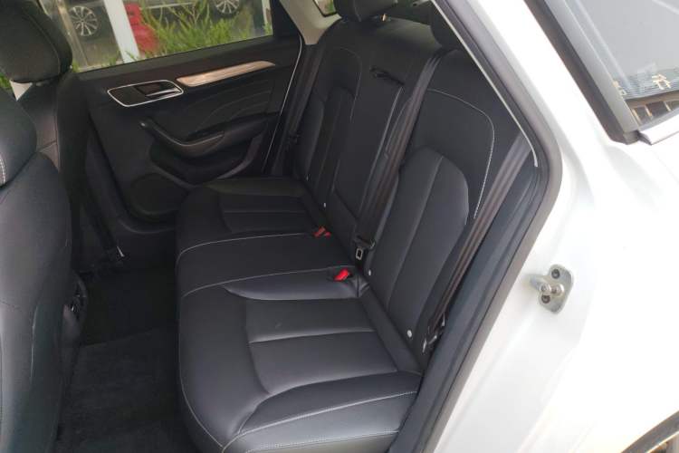 Used Roewe i6 2020 PLUS 1.6L CVT 4G Connected Glory Flagship Edition Left Rear Seat