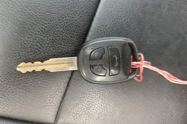 Used CHANGAN CS35 2012 1.6L Manual Luxury Model China IV Standard Vehicle Key