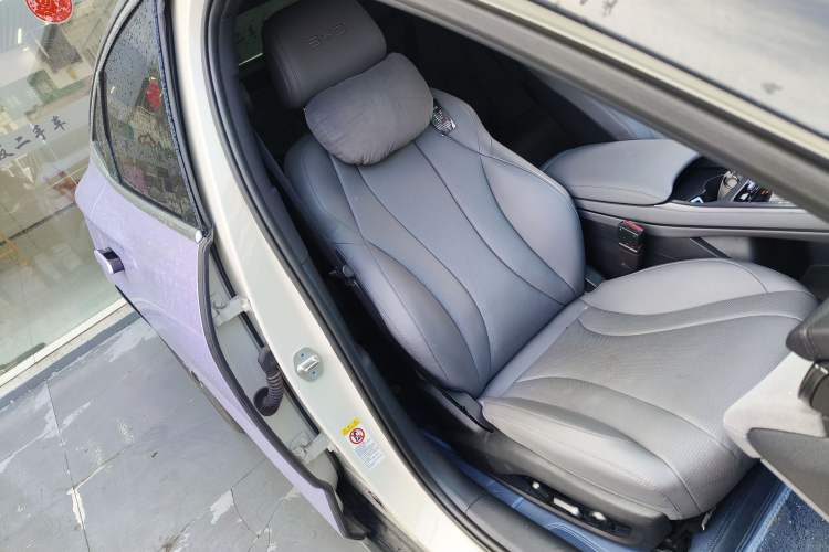 Used BYD Seal 2024 HONOR Edition DM-i 1.5L 121km Prestige Model
